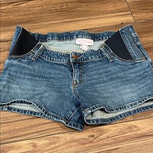 Isabel Maternity by Ingrid & Isabel Blue Jean Shorts